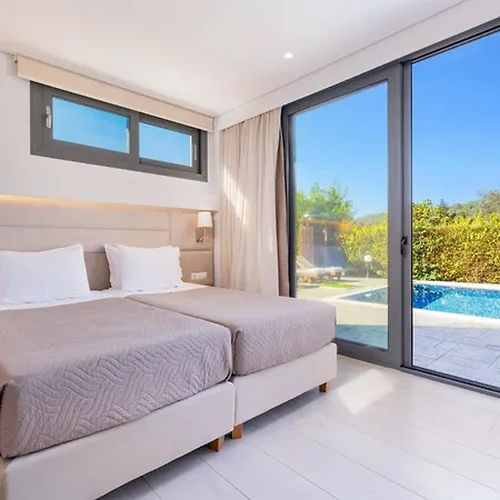 Oras Corfu Tomas By *