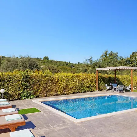 Oras Corfu Tomas By Dassia (Corfu)