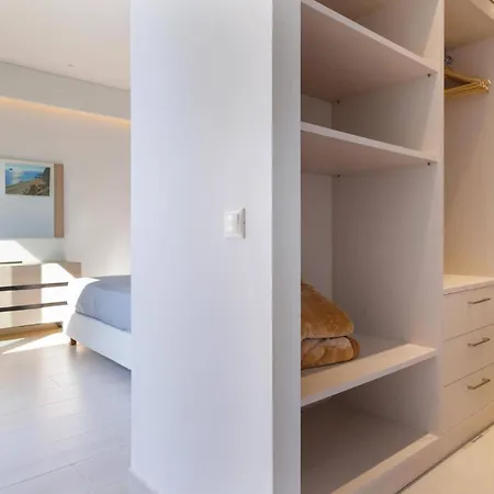 Oras Corfu Tomas By Villa